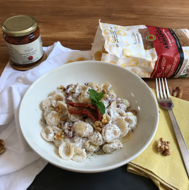 New recipe is out! Orecchiette with ricotta cheese, walnuts, sun dried tomatoes