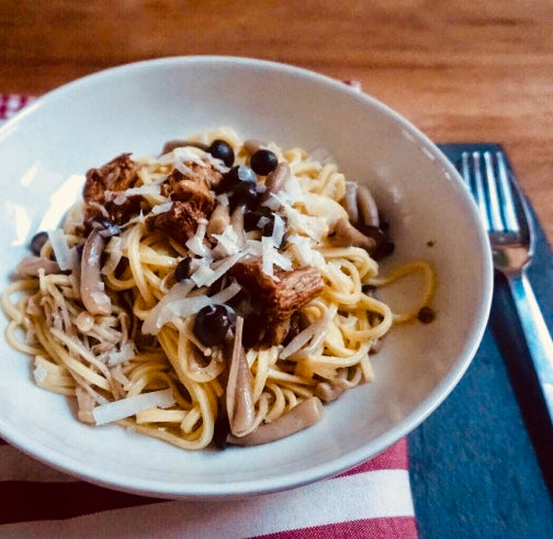 Spaghetti alla chitarra with mushrooms mix and pecorino cheese (x2)